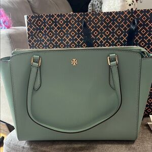 Tory Burch Green Satchel Elegant Leather Design